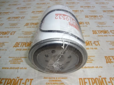 Фильтр топливный NEW HOLLAND E215/265В, Robex R450LC-7A 81599755 (BF1329, BF1349, FS19932, FS19845, FS19532, F026402025) фото запчасти