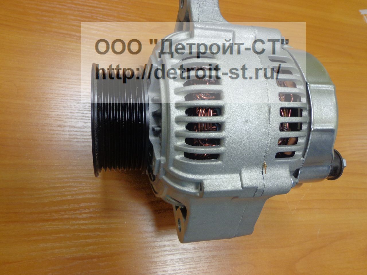 Генератор Komatsu PC200-6,7 600-861-6410 фото запчасти