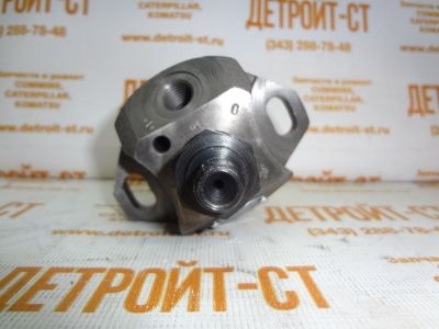 Топливный насос Deutz 04179573 фото запчасти