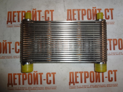 Масляный радиатор Cummins KTA-19, KTTA-19, KTA-38, KTA-50 4916621 фото запчасти