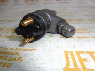 Форсунка Deutz TCD2013L06 04290986 (4290986, 0429-0986, 20798114, 0445120066) фото запчасти