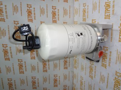 Топливный фильтр со стойкой Deutz 04506917 фото запчасти