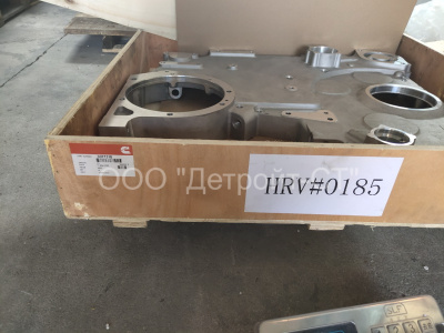 Крышка шестерен (передняя) 3017318 (4094813, 3073218) фото запчасти