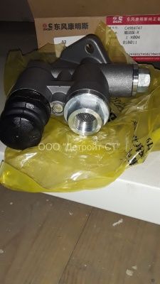 Насос подкачки Cummins 4988747 (4937767, C4937767, 6736-71-5781, 3415661, 3936316, 3930134, 4944710, 3933252, 3932224, 3925709, 6735-71-1723, 3936322, 3933258, 3930134, 3932230, 3927153, 3930566, 3936324, 3283702, 3933260) фото запчасти