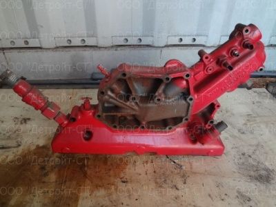 Передний распределитель вода/масло MTU DDC 16V2000 для двигателя R1638K40 5362031173 фото запчасти