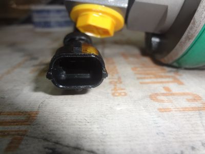 Форсунка топливная QSK50 2882077 (2867147) фото запчасти