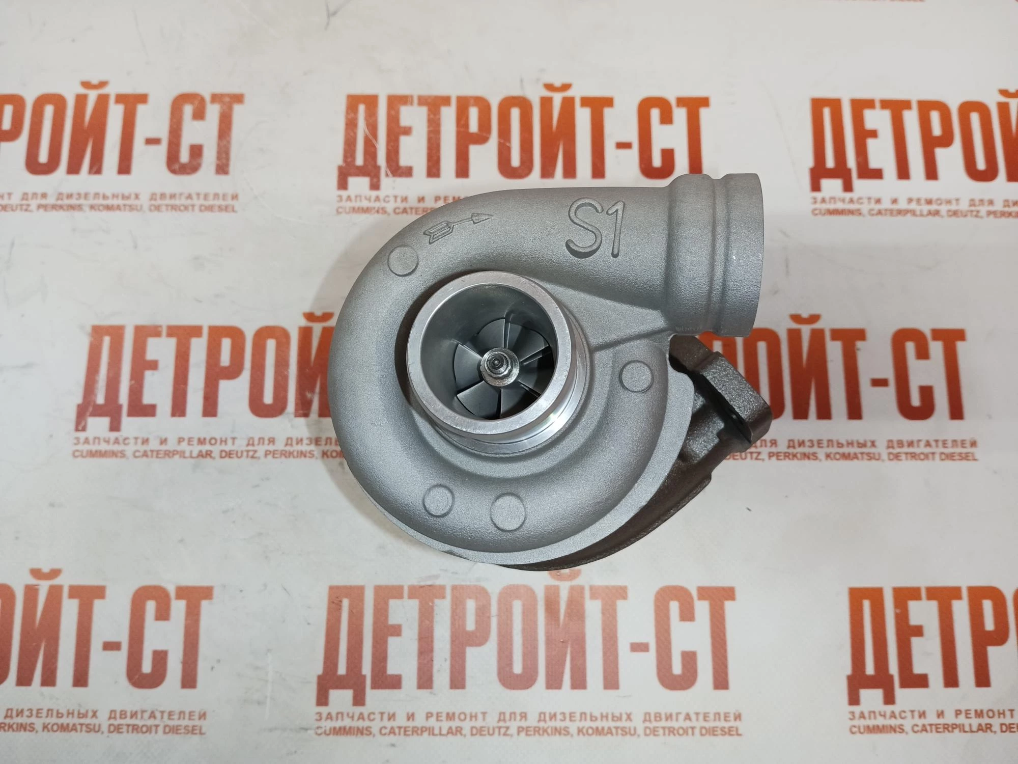 Турбокомпрессор Deutz TD226B-3 13030849 фото запчасти