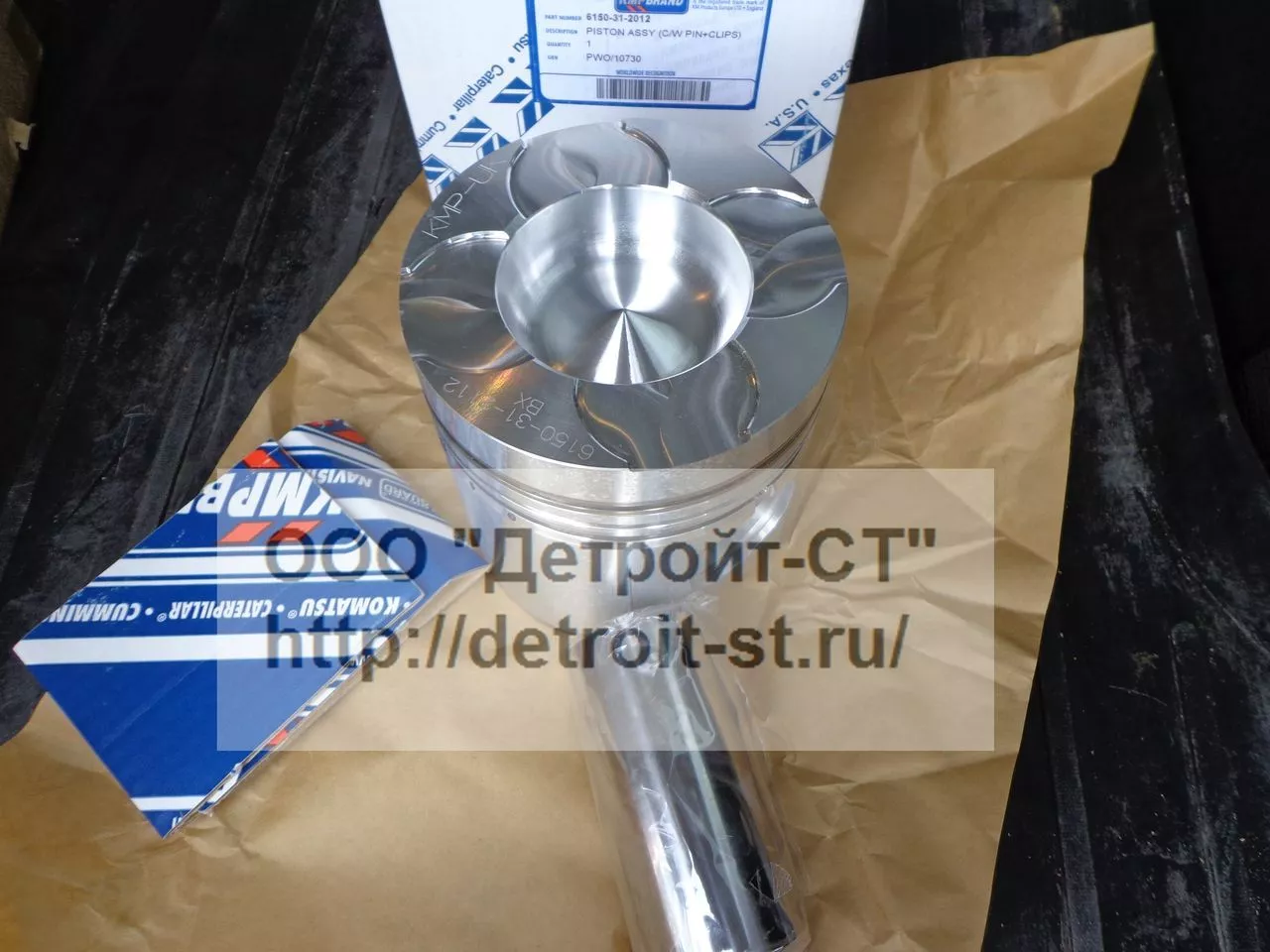 Поршень в сборе с пальцем 6150-31-2112 Komatsu D65E-12 6150-31-2012 фото запчасти