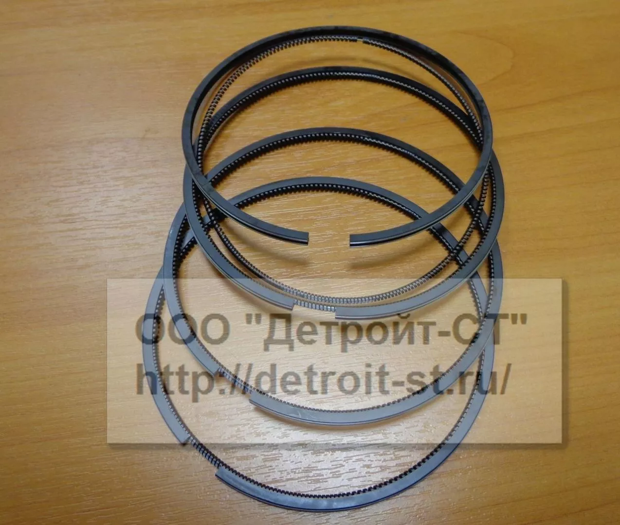 Кольцо поршневое Cummins ISF2,8 4976251 фото запчасти