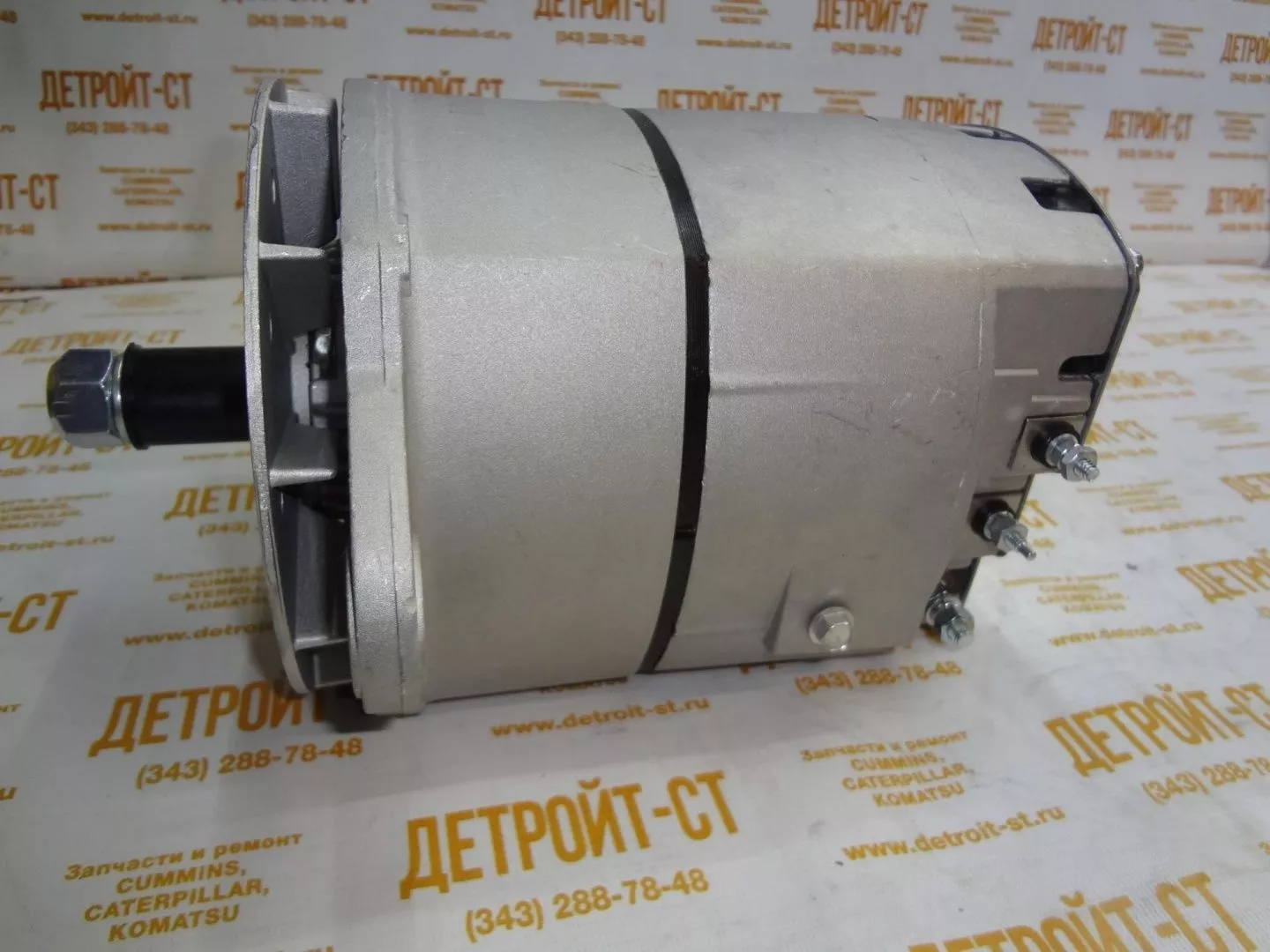 Генератор Cummins K19, 38 24V 4094998 (3353588, 3350619, LE8085N, 3631678) фото запчасти